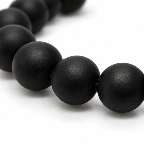 Black Onyx Bead Bracelet – Low-angle view